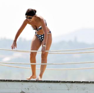 Davina McCall feet photo thumbnail
