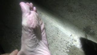 Davina McCall feet photo thumbnail