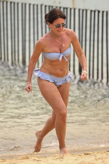 Davina McCall feet photo thumbnail