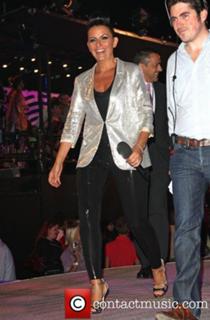 Davina McCall feet photo thumbnail