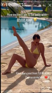 Davina McCall feet photo thumbnail