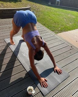 Davina McCall feet photo thumbnail