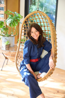 Davina McCall feet photo thumbnail