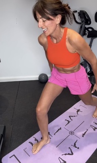Davina McCall feet photo thumbnail