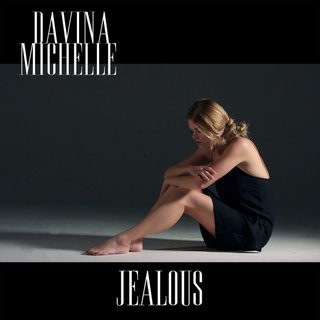 Davina Michelle feet photo 2