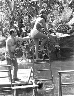 Dawn Wells feet photo thumbnail
