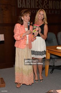 Dawn Wells feet photo 2