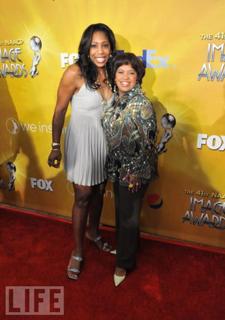 Dawnn Lewis feet photo 3