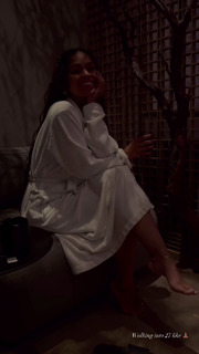 Day Sulan feet photo 20