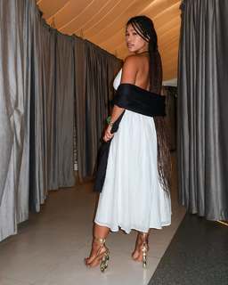 Day Sulan feet photo 15