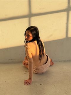 Daya feet photo 3