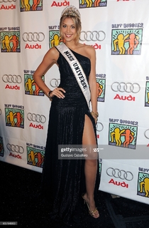 Dayana Mendoza feet photo 20