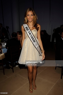 Dayana Mendoza feet photo 7