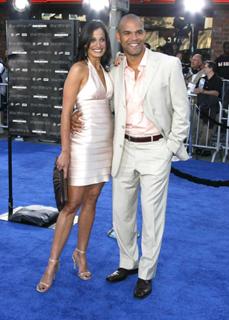 Dayanara Torres feet photo 1