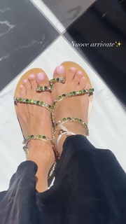 Dayane Mello feet photo 1