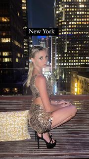 Dayna Marie feet photo 9