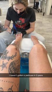 Dayna Marie feet photo 1