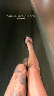Dayna Marie feet photo 1