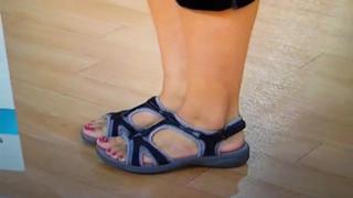 Deanna Fontanez feet photo 14