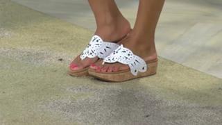 Deanna Fontanez feet photo 17