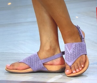Deanna Fontanez feet photo 15