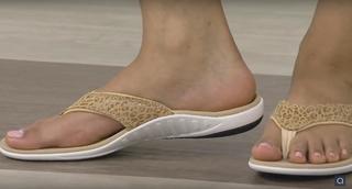 Deanna Fontanez feet photo 9