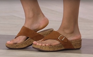 Deanna Fontanez feet photo 13