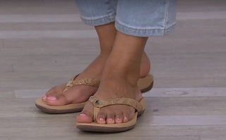 Deanna Fontanez feet photo 8