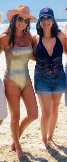 Debbe Dunning feet photo thumbnail