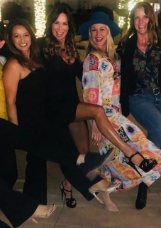 Debbe Dunning feet photo thumbnail