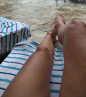 Debbe Dunning feet photo 10