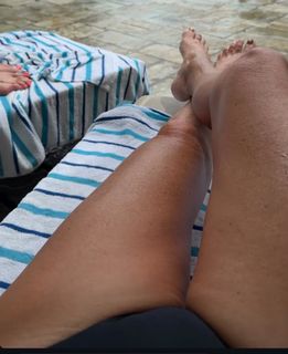 Debbe Dunning feet photo 9