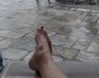 Debbe Dunning feet photo 3