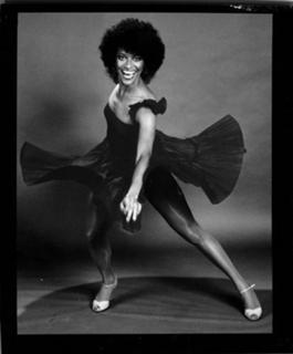Debbie Allen feet photo 3