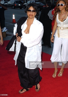 Debbie Allen feet photo 18