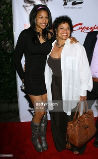 Debbie Allen feet photo 17