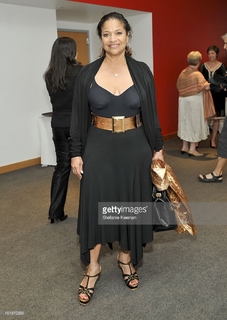 Debbie Allen feet photo 16