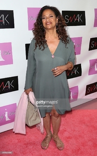 Debbie Allen feet photo 7