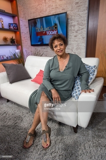 Debbie Allen feet photo 17