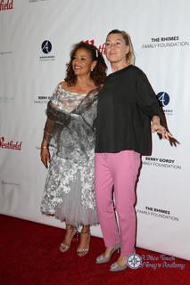 Debbie Allen feet photo 9