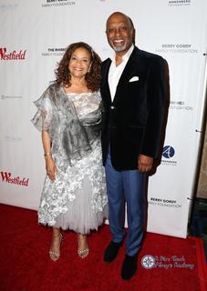 Debbie Allen feet photo 8
