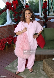 Debbie Allen feet photo 1