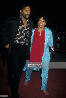 Debbie Allen feet photo 18