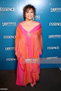 Debbie Allen feet photo 16