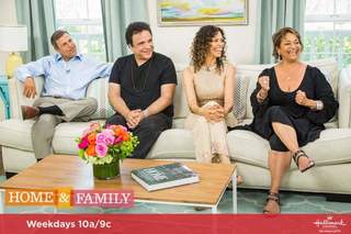 Debbie Allen feet photo 10