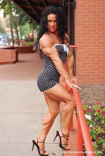 Debbie Bramwell feet photo 16