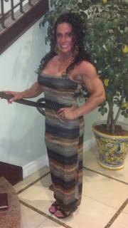 Debbie Bramwell feet photo 5