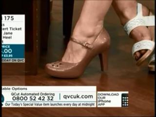 Debbie Flint feet photo 8
