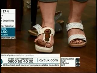 Debbie Flint feet photo 4
