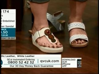 Debbie Flint feet photo 3
